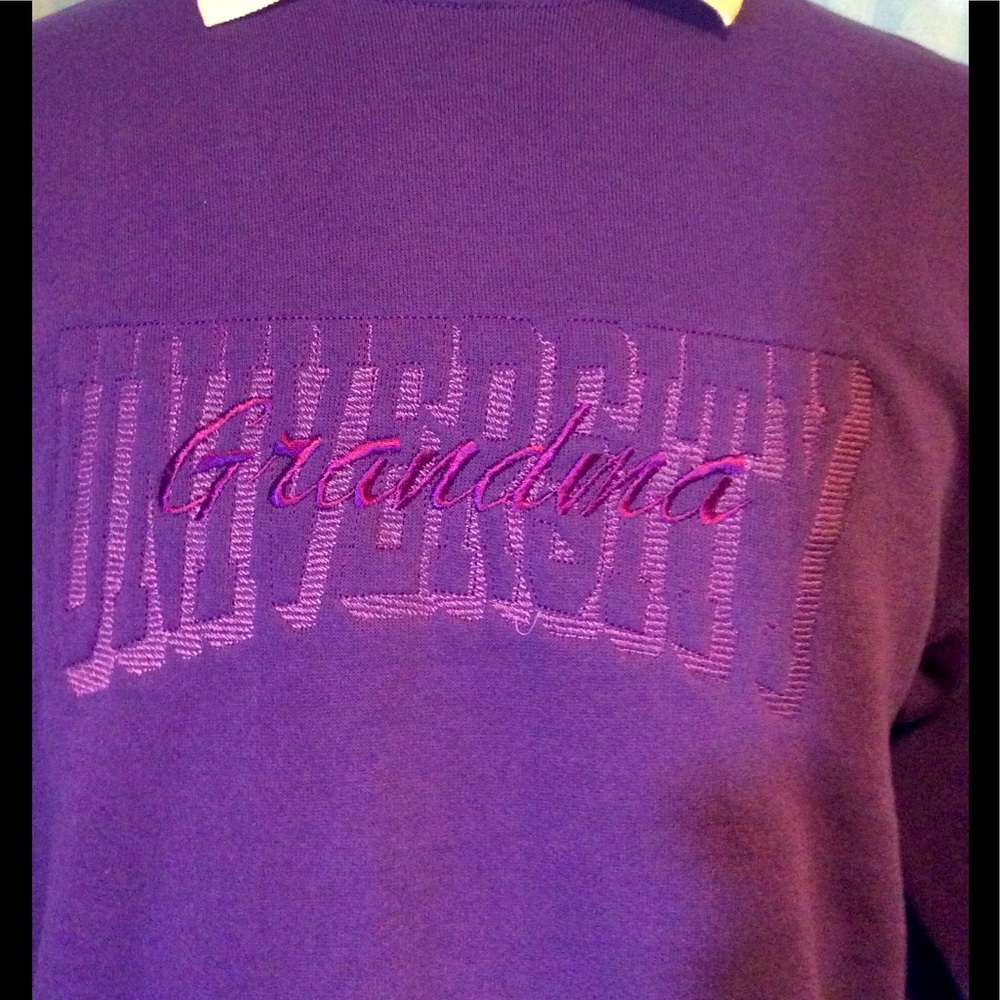 Embroidered Grandma University Sweatshirt w/collar